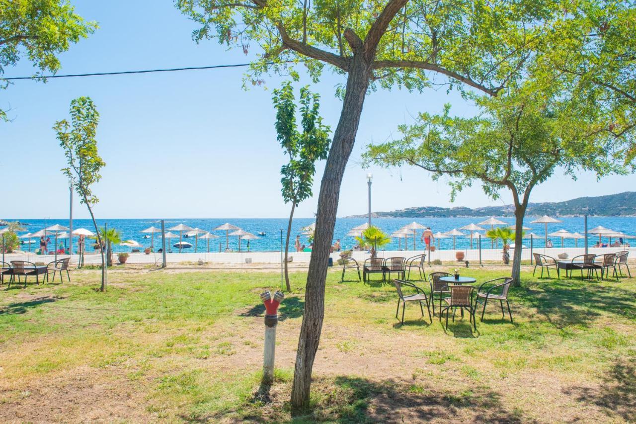 Vilas In The Garden By The Sea Sykia Exterior foto